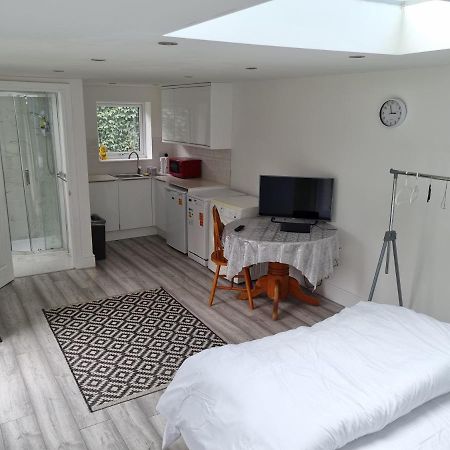 Appartamento Holiday Out House Londra Esterno foto